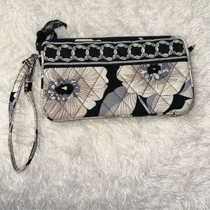 Vera Bradley Camellia Black Ivory Gray Floral Quilted Cotton Wristlet Wallet